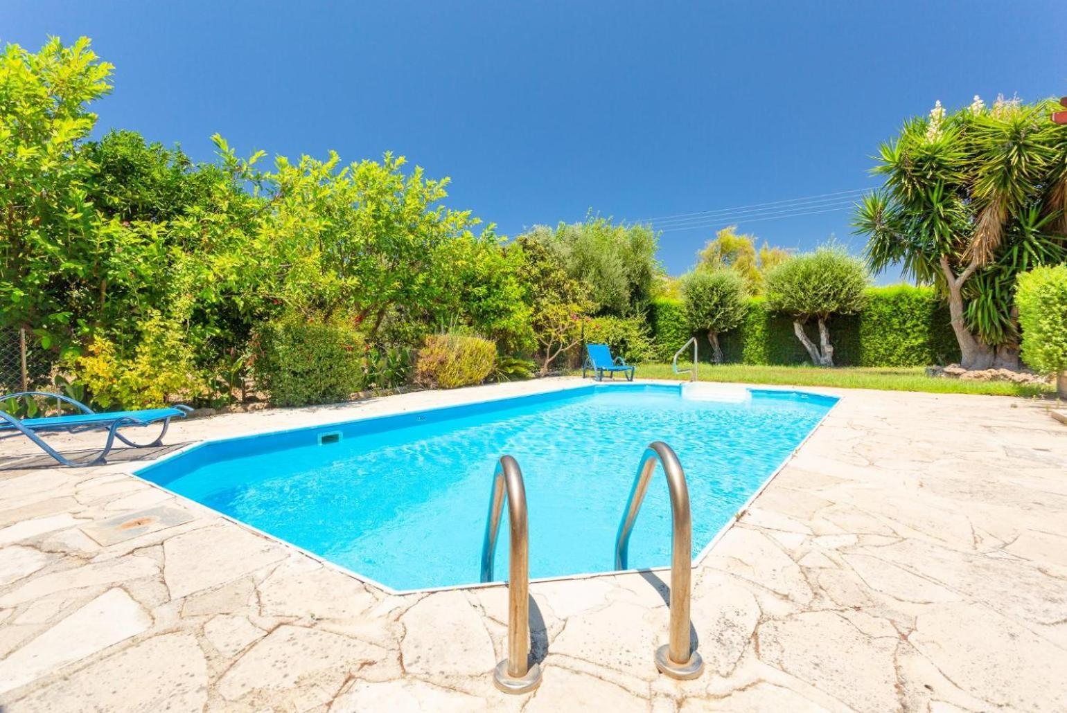 Sun Beach Villa Thio Polis ภายนอก รูปภาพ