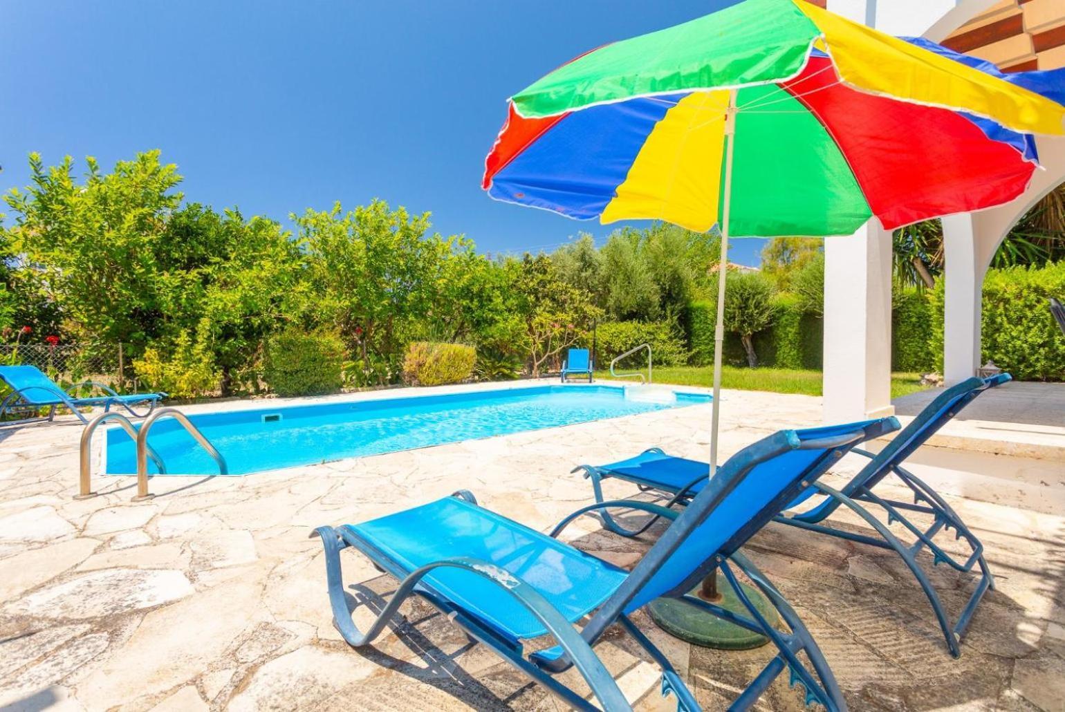 Sun Beach Villa Thio Polis ภายนอก รูปภาพ